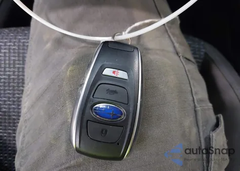 2025 Subaru Forester Hybrid Premium z USA, uszkodzony, nr VIN JF2SLSED6SH416633